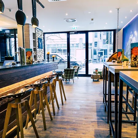 Cocoon Muenchen Hauptbahnhof Hotel 4*