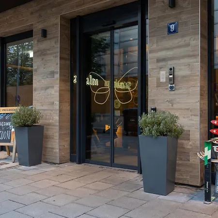 Hotel Cocoon Muenchen Hauptbahnhof 4*