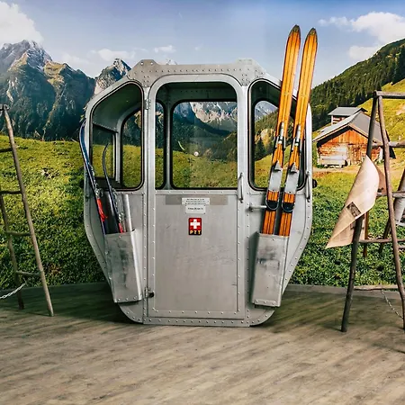 Hotell Cocoon Hauptbahnhof 4*