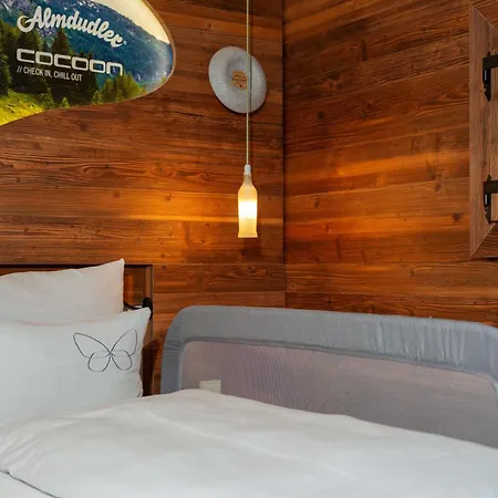 Hotel Cocoon Muenchen Hauptbahnhof 4*