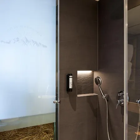 Cocoon Muenchen Hauptbahnhof 4* München