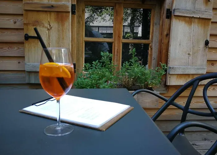 Hotel Cocoon Hauptbahnhof 4*