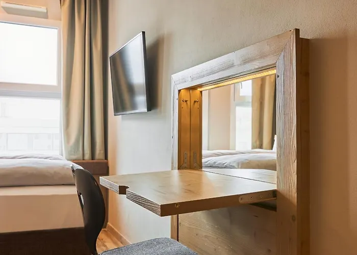 Cocoon Hauptbahnhof Hotel