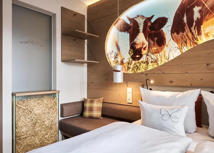 Hotel Cocoon Hauptbahnhof 4*