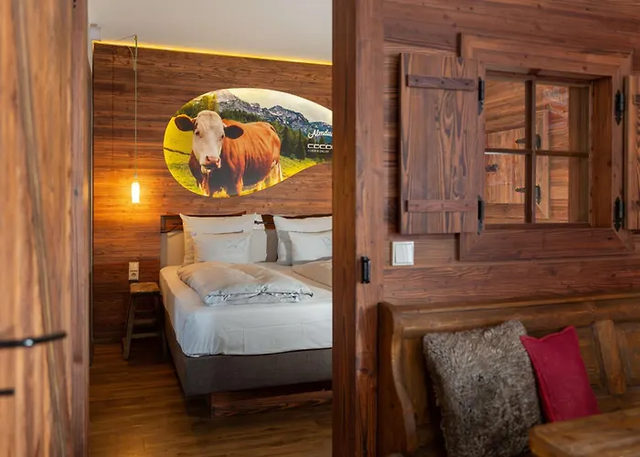 Hotell Cocoon Hauptbahnhof 4*