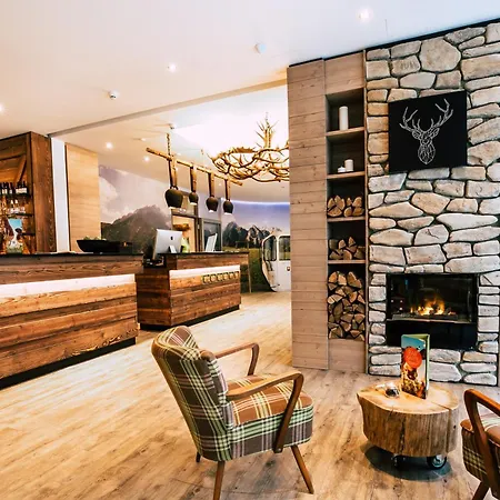 Cocoon Hauptbahnhof Hotel 4*