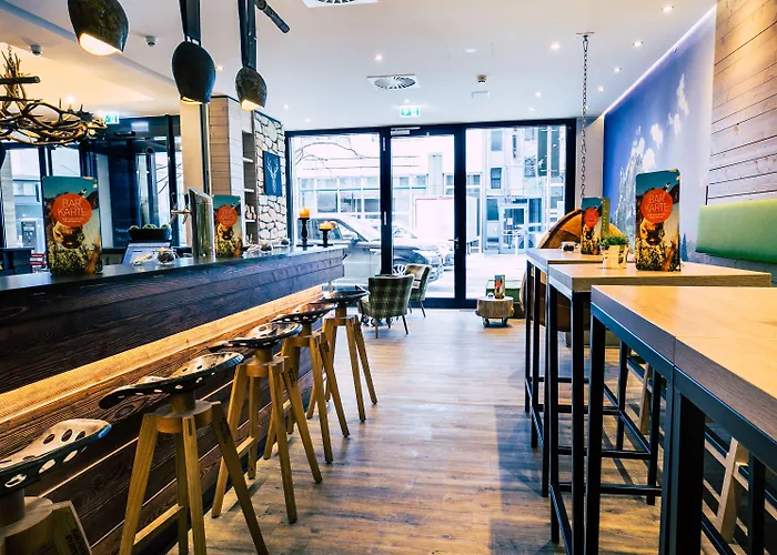 Cocoon Hauptbahnhof Hotel 4*