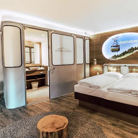 Cocoon Hauptbahnhof Hotel